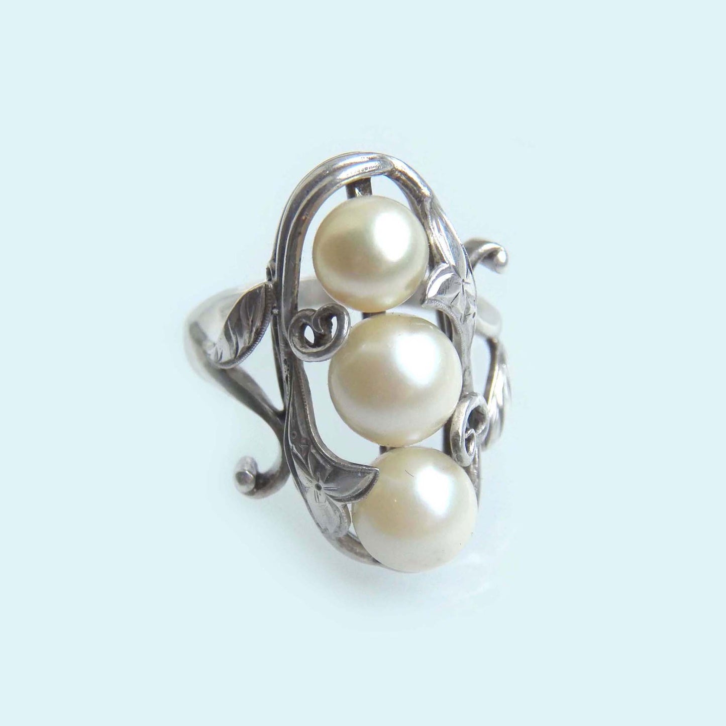  Antique Akoya Pearl Ring in Sterling Silver 1920s 
