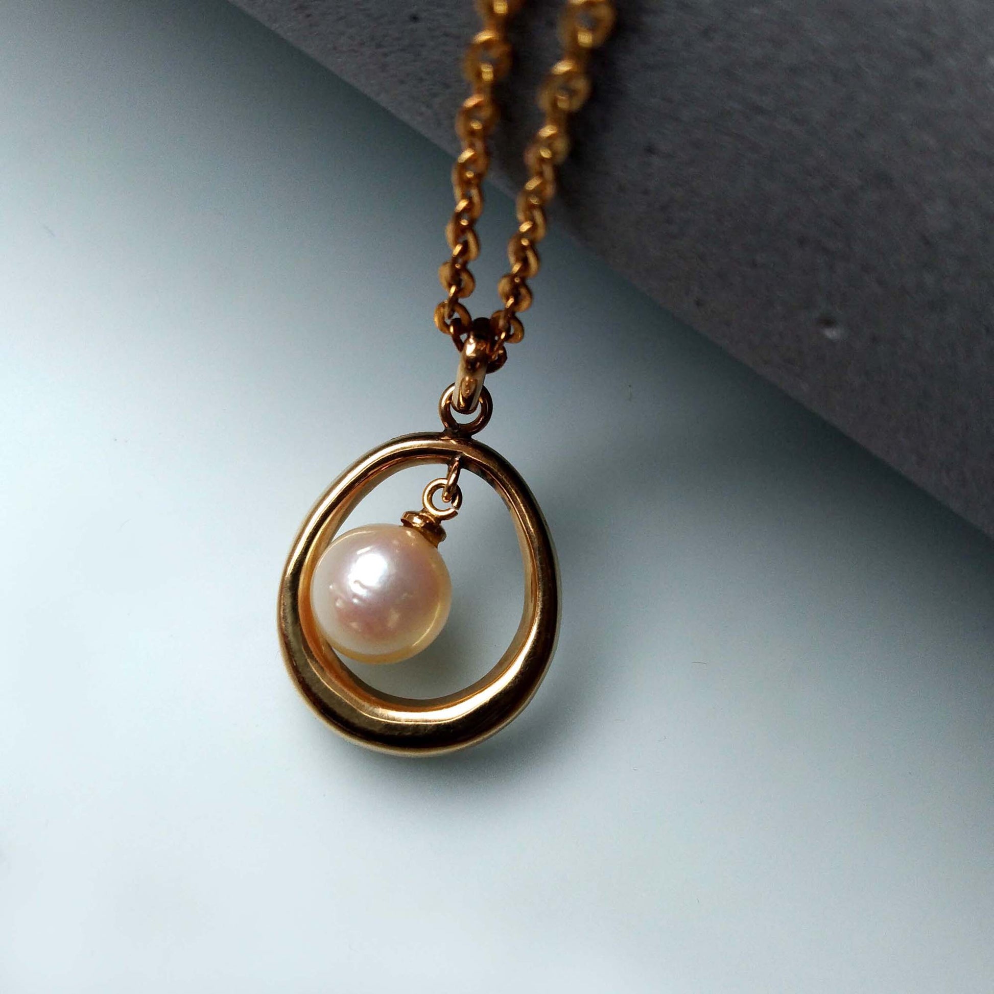 Japanese Akoya pearl pendant K18 gold