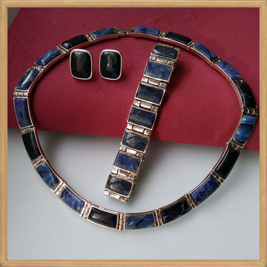 Vintage Monet jewelry set 