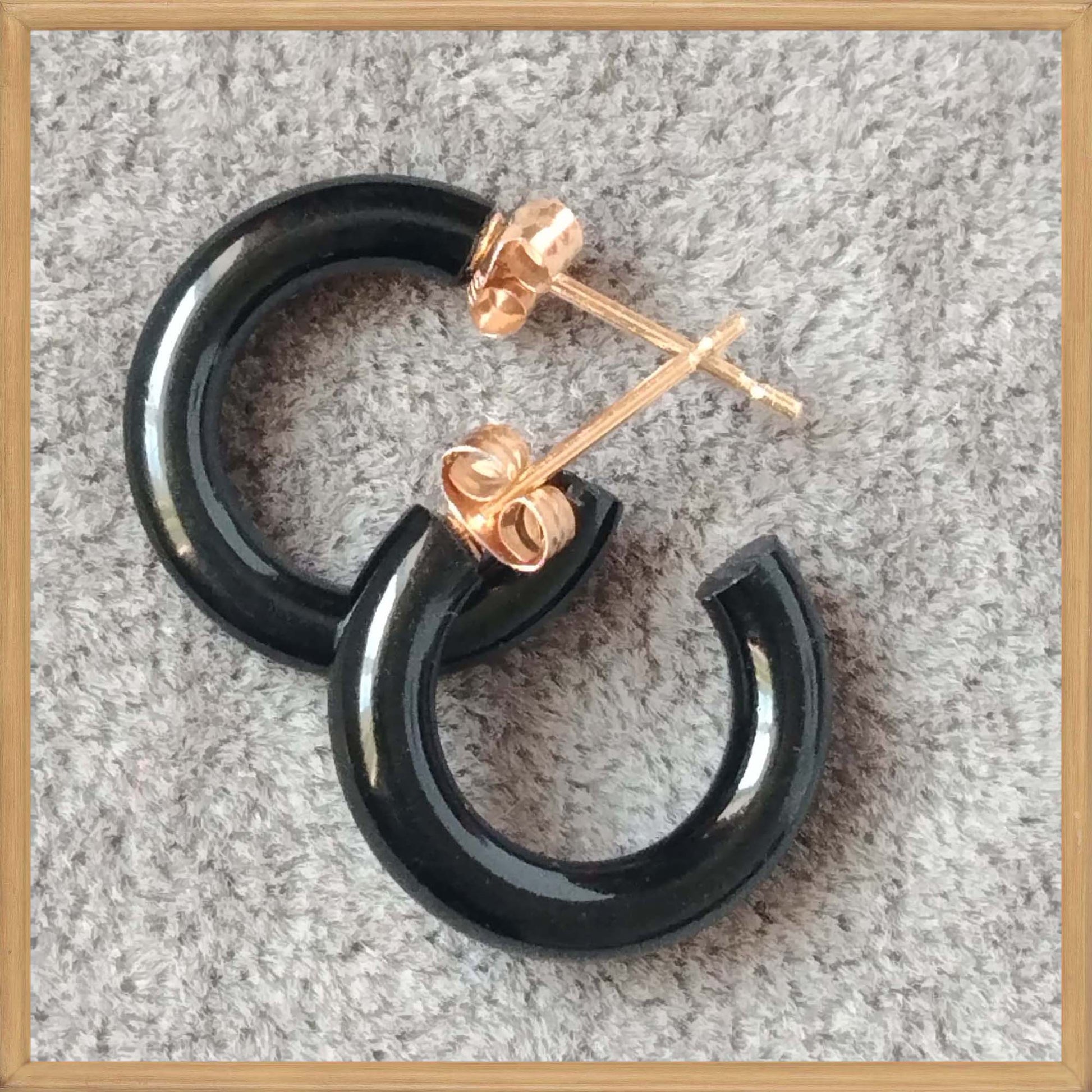 Scandium and 18K Gold Hoop Stud Earrings