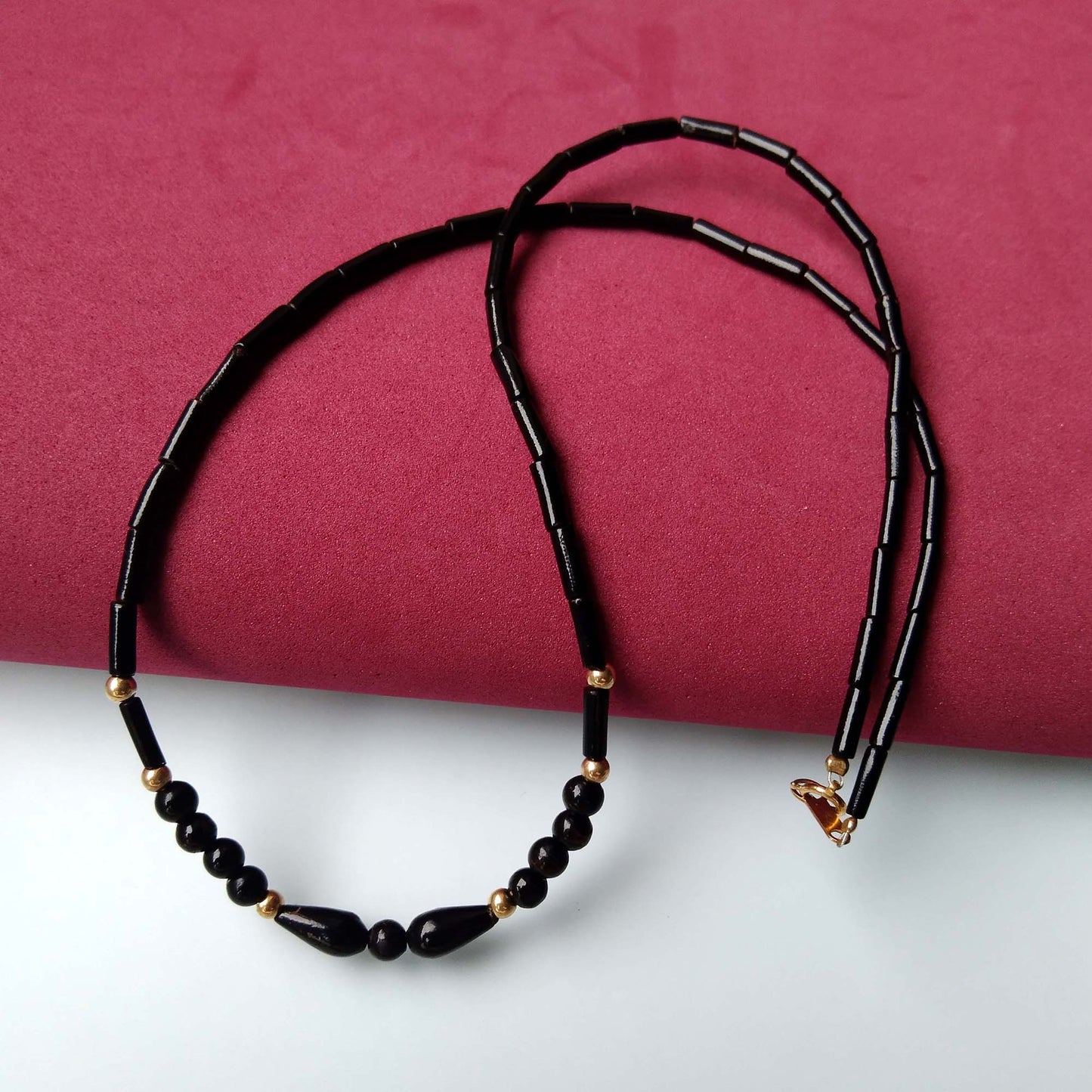 Delicate Natural Black Coral Choker Necklace, 18K Gold Gemstone Vintage Jewelry